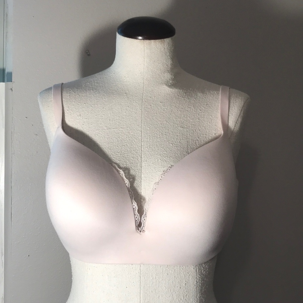 Victoria’s Secret Plunge bra